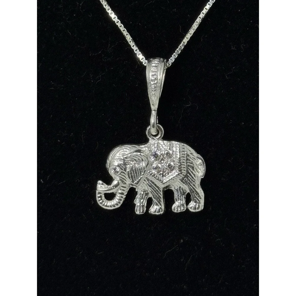 Cadena Finita Con Dije De Elefante De Plata 925 - 24 Inch